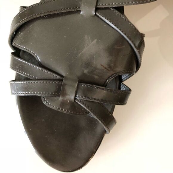 Stuart Weitzman Sandals - Picture 3 of 8